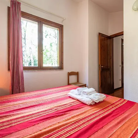 Villa Accu Is Prezzus E1 50mt